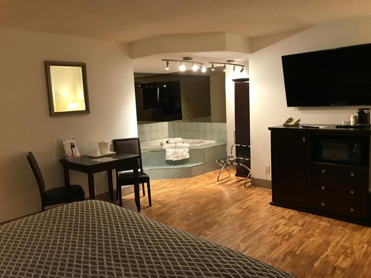 Stonebridge Hotel فورت ماكموري المظهر الخارجي الصورة